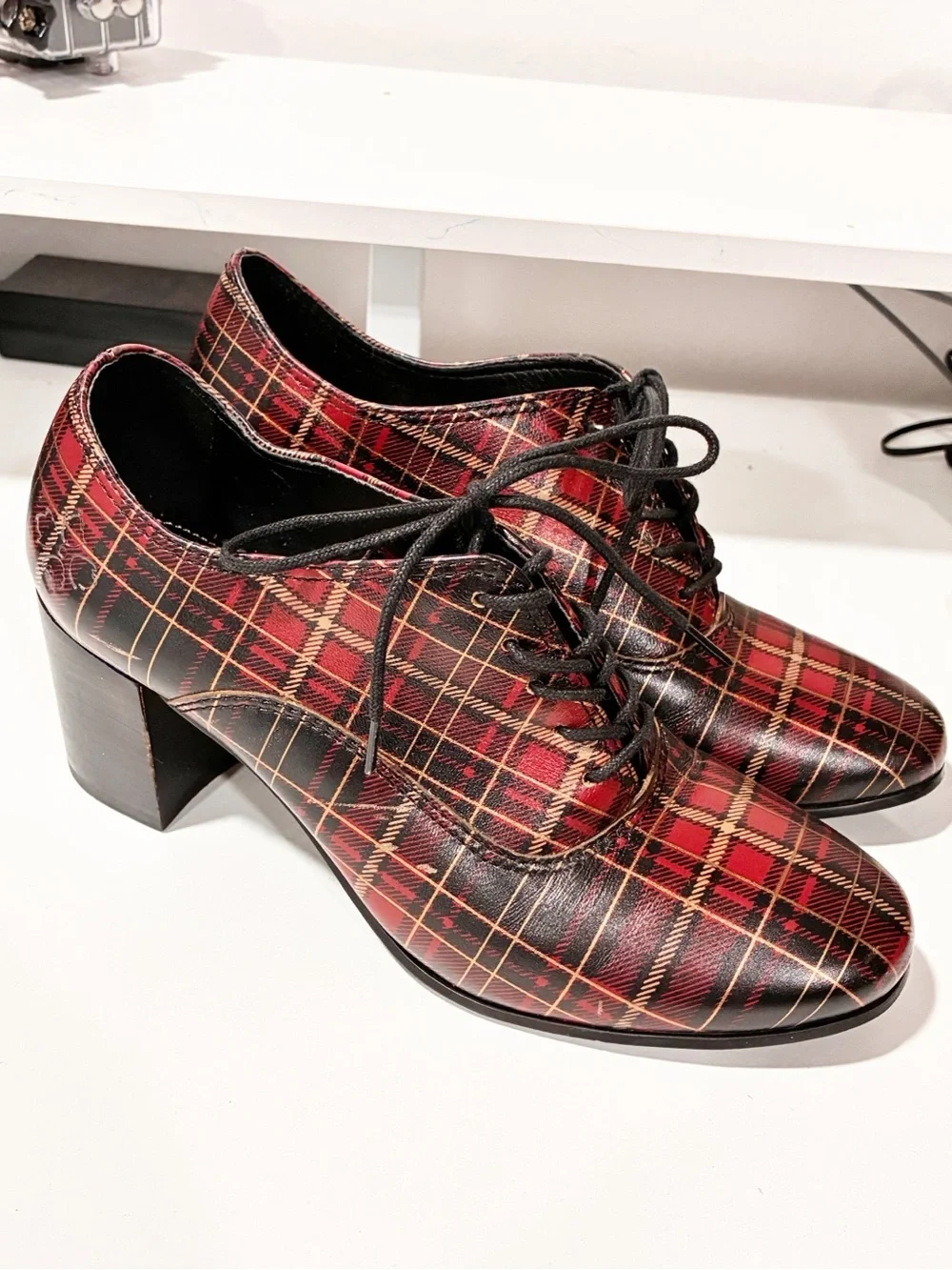 Patricia Nash Mara Shooties Oxford Shoes Italian Red Gold Tartan Lace Up Size 6